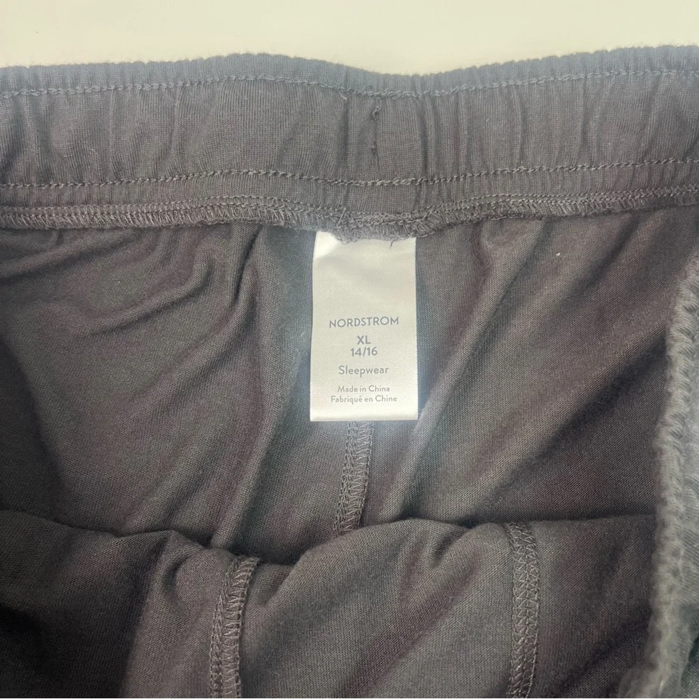 Nordstrom Boys Black Sleep Shorts Elastic Drawstring size XL 14/16 NWT